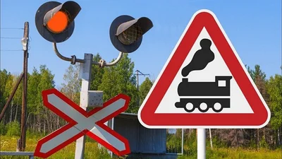 Поліеські нагадали правила проїзду залізничних переїздів - Auto24