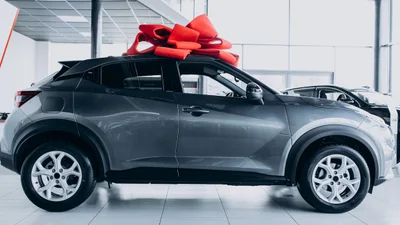 Авто у подарунок: чому їх так багато - Auto24