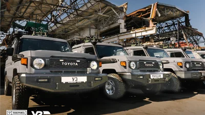 Для эвакуации раненых на передовую отправлены внедорожники Toyota Land Cruiser - Auto24