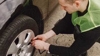 Шнурівка чи джгут для ремонту шин: недоліки, переваги - Auto24