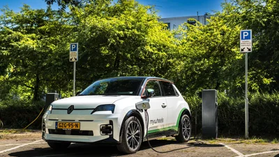 Электромобили будут накапливать энергию днем от солнечных батарей - Auto24