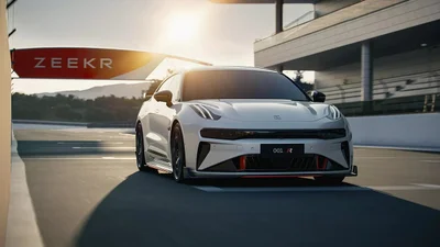 Новий Zeekr 001 FR матиме 2000 кінських сил: подробиці - Auto24