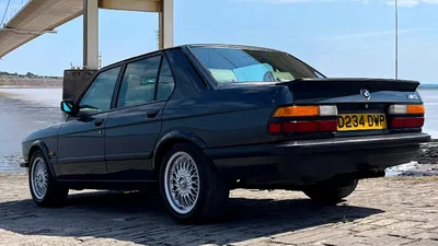 У экс-ведущего Top Gear угнали BMW M5, но фанаты нашли ее быстрее, чем полиция - Auto24