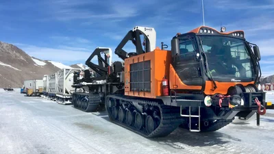 Полярный институт Норвегиии заказал 10 гусеничных локомотивов Panther XL для санных поездов в Антарктиде - Auto24