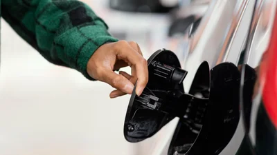 Бензин, дизель, гібрид, електро: моторні вподобання українців у 1 кварталі 2025 - Auto24