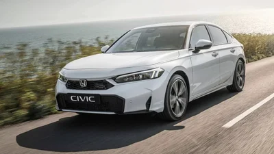Honda Civic 2026 года получил более агрессивный дизайн: фото