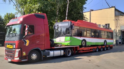 В якому стані привезли у Рівне куплені за 13 мільйонів гривень європейські тролейбуси