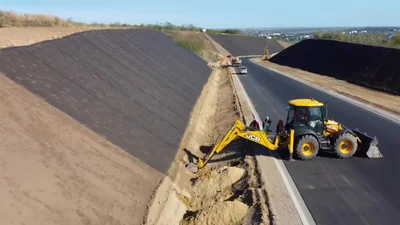Українці побудували швидкісну автодорогу, що претендує на статус арт-об'єкта - Auto24