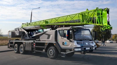 Як "Водоканал" з Запоріжжя заволодів 30-тонним автокраном - Auto24