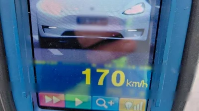 Водій Tesla розігнався до 170 кілометрів на годину - Auto24