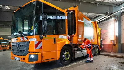 Акумуляторні сміттєвози Mercedes-Benz eEconic: опис, фото, відео- Auto24