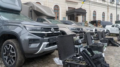 В пакеті допомоги Каоліції з розмінування є екслюзивні машини - Auto24