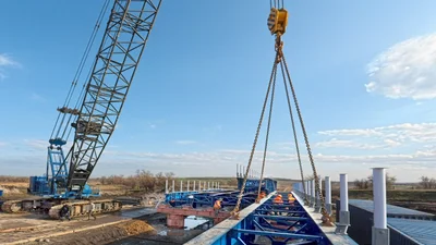 На Дніпропетровщині будують "японський міст" для покращення логістики та евакуації людей - Auto24