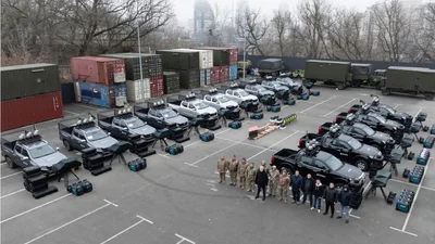 Пікапи Dongfeng та Fiat відправленоу війська з "нагрузкою" - Auto24