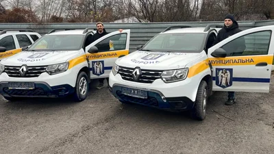 З автопарку столичної "Мініципальної варти" на фронт відправлено девять кросоверів - Auto24