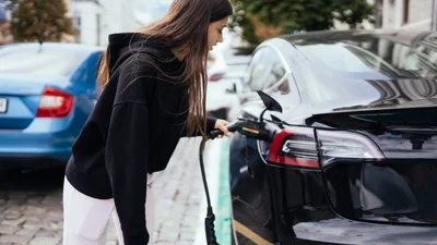29,99 грн за кВт·год: скільки тепер коштує зарядка електромобіля - Auto24