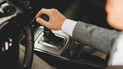 Як отримати права на автобіль з "автоматом"