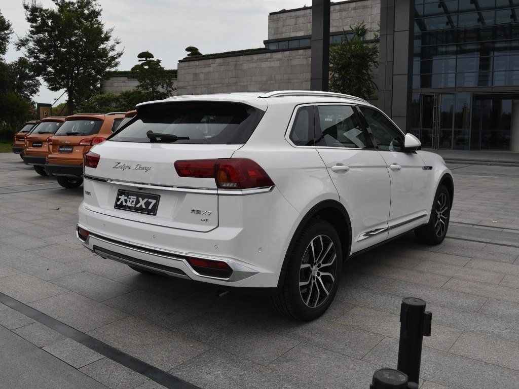 Zotye domy x7